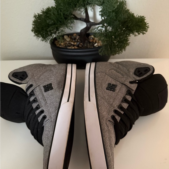 DC Men's Black and Gray High-Top Sneakers - Picture 6 of 7